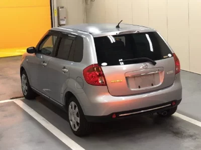 Mazda VERISA