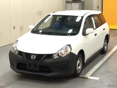 Nissan AD