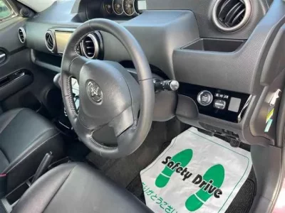 Toyota COROLLA RUMION