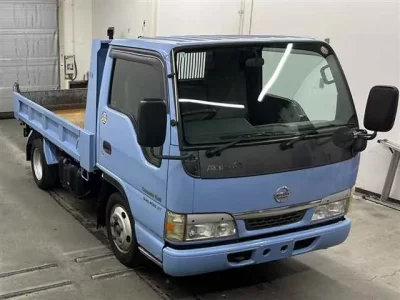 Nissan ATLAS