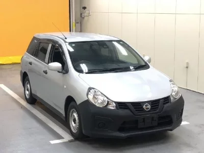 Nissan AD