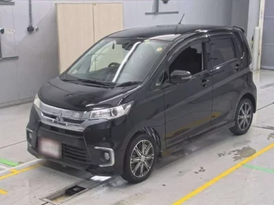 Mitsubishi EK CUSTOM