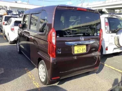 Honda N BOX
