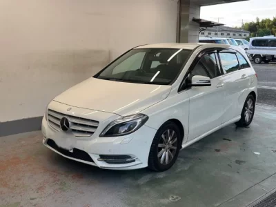 Mercedes-Benz B CLASS