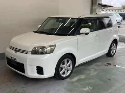 Toyota COROLLA RUMION