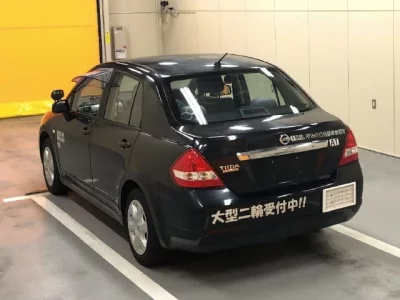 Nissan TIIDA LATIO