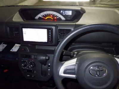 Toyota PIXIS MEGA