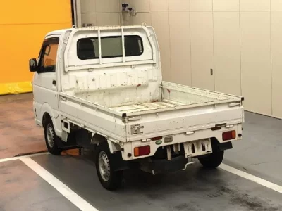 Nissan CLIPPER TRUCK