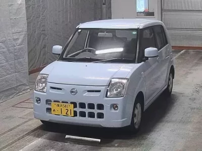 Nissan PINO