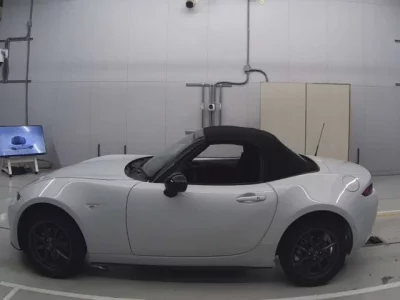 Mazda ROADSTER