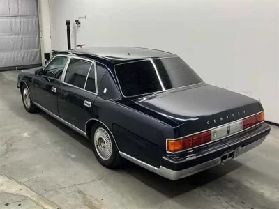 Toyota CENTURY