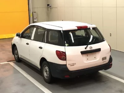 Nissan AD