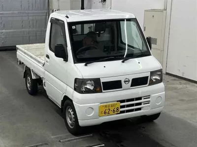 Nissan CLIPPER TRUCK