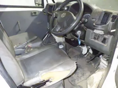 Nissan CLIPPER TRUCK