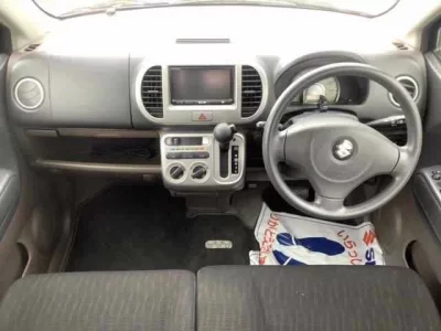Suzuki MRWAGON