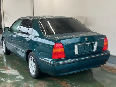 Toyota PROGRES