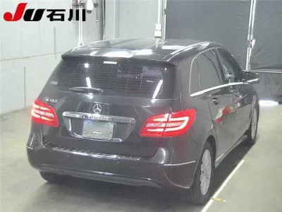 Mercedes-Benz B CLASS