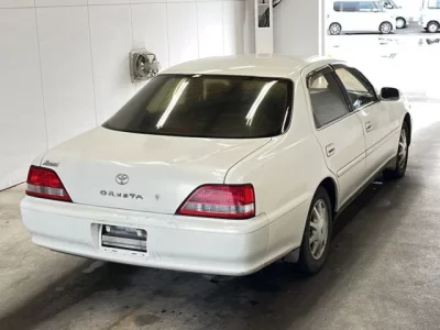 Toyota CRESTA