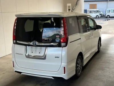 Toyota ESQUIRE