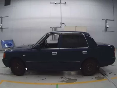 Toyota CROWN COMFORT