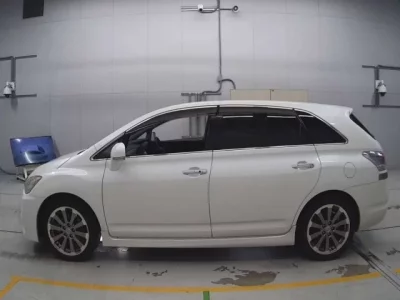 Toyota MARK X ZIO