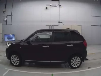 Mazda VERISA