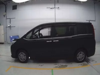 Toyota ESQUIRE