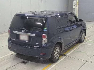 Toyota COROLLA RUMION