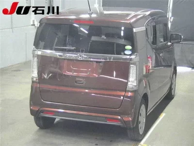 Honda N BOX SLASH