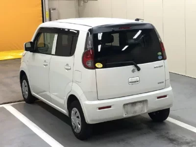 Suzuki MRWAGON