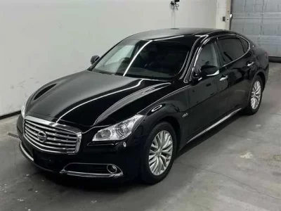 Nissan CIMA
