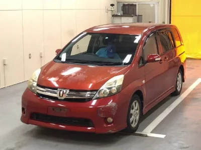Toyota ISIS