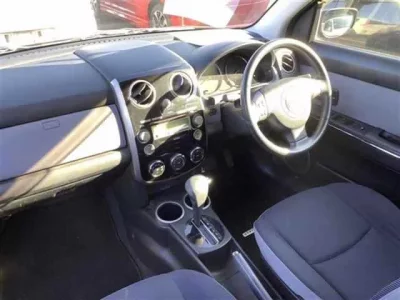 Mazda VERISA
