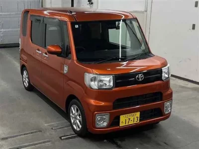 Toyota PIXIS MEGA