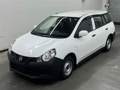 Nissan AD