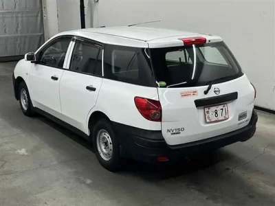 Nissan AD
