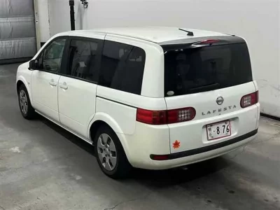 Nissan LAFESTA