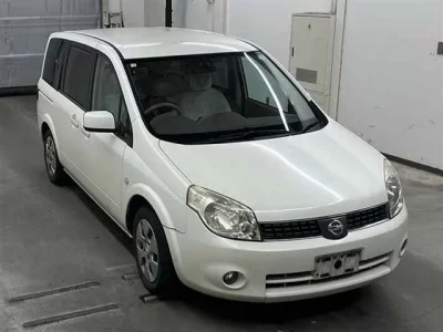 Nissan LAFESTA