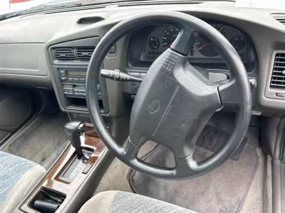 Nissan STAGEA