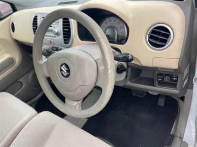 Suzuki MRWAGON