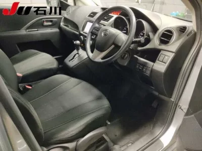 Nissan LAFESTA