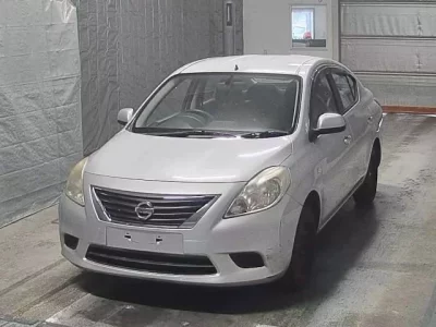 Nissan LATIO