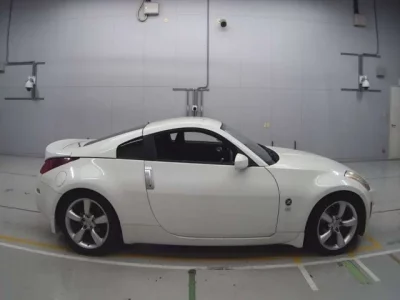 Nissan FAIRLADYZ