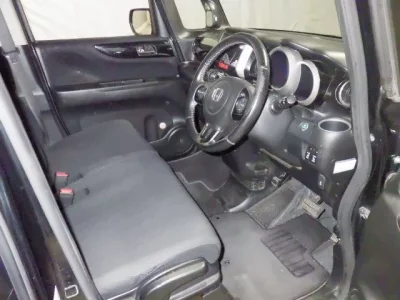 Honda N BOX PLUS
