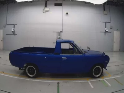 Nissan SUNNY TRUCK
