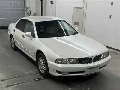 Mitsubishi DIAMANTE