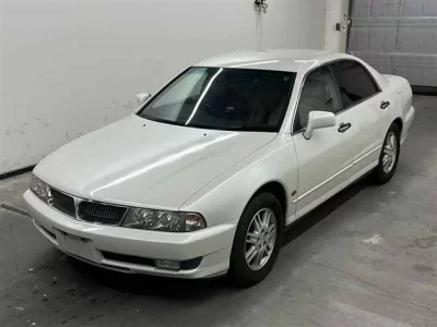 Mitsubishi DIAMANTE