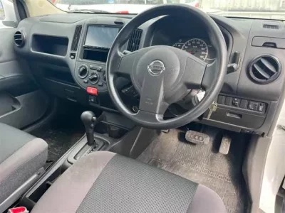 Nissan AD