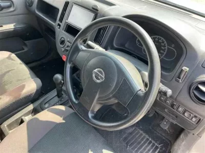 Nissan AD