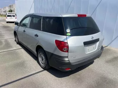 Nissan AD